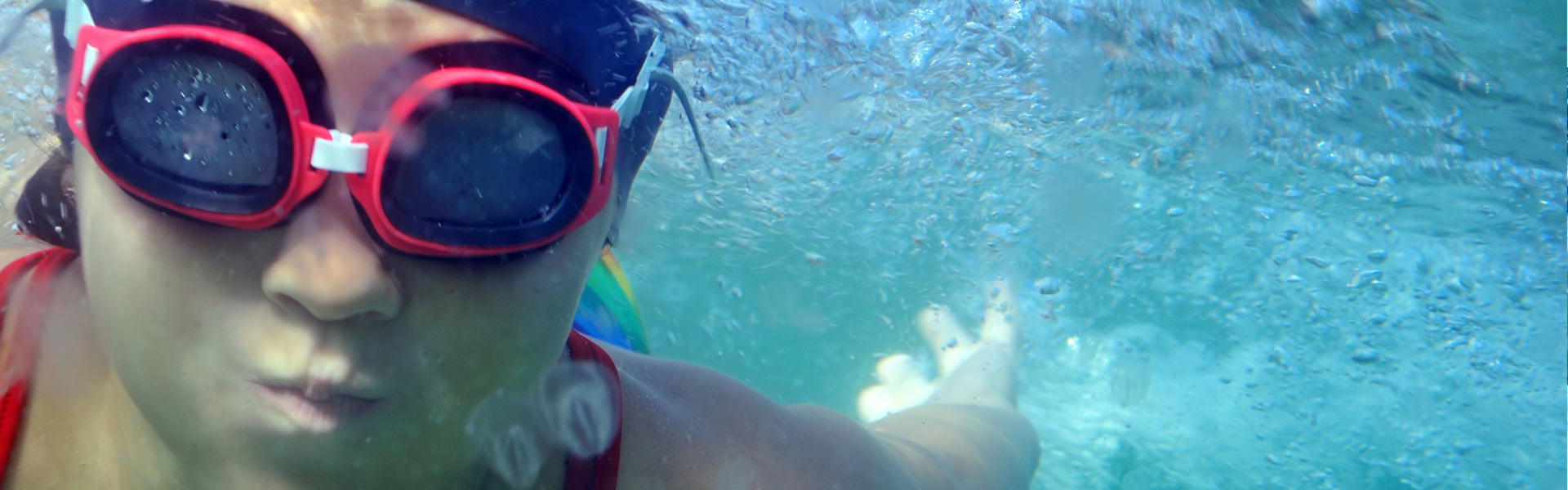 https://www.livingwellindc.com/sites/default/files/revslider/image/lwindc-swim-call-us.jpg
